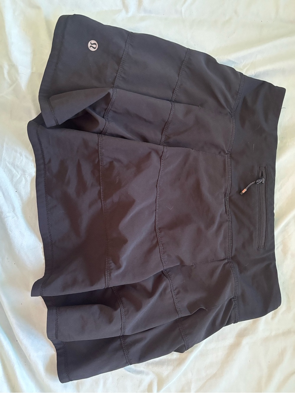 lululemon athletica Black Pace Rival Skirt with Pocket and built in shorts